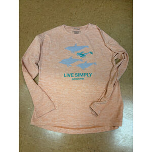 Patagonia Kids Long Sleeve “Live Simply” Graphic Tee – Peach/Coral size 10